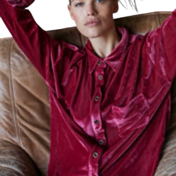 Free People in Fairytale Kit Kat lounge set - Picture 3 of 12